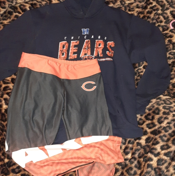 CHICAGO BEARS OUTFIT - Picture 2 of 3